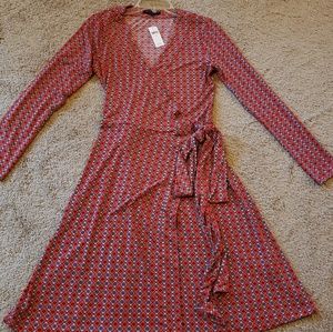 NWT Orange/Navy/White print wrap dress.